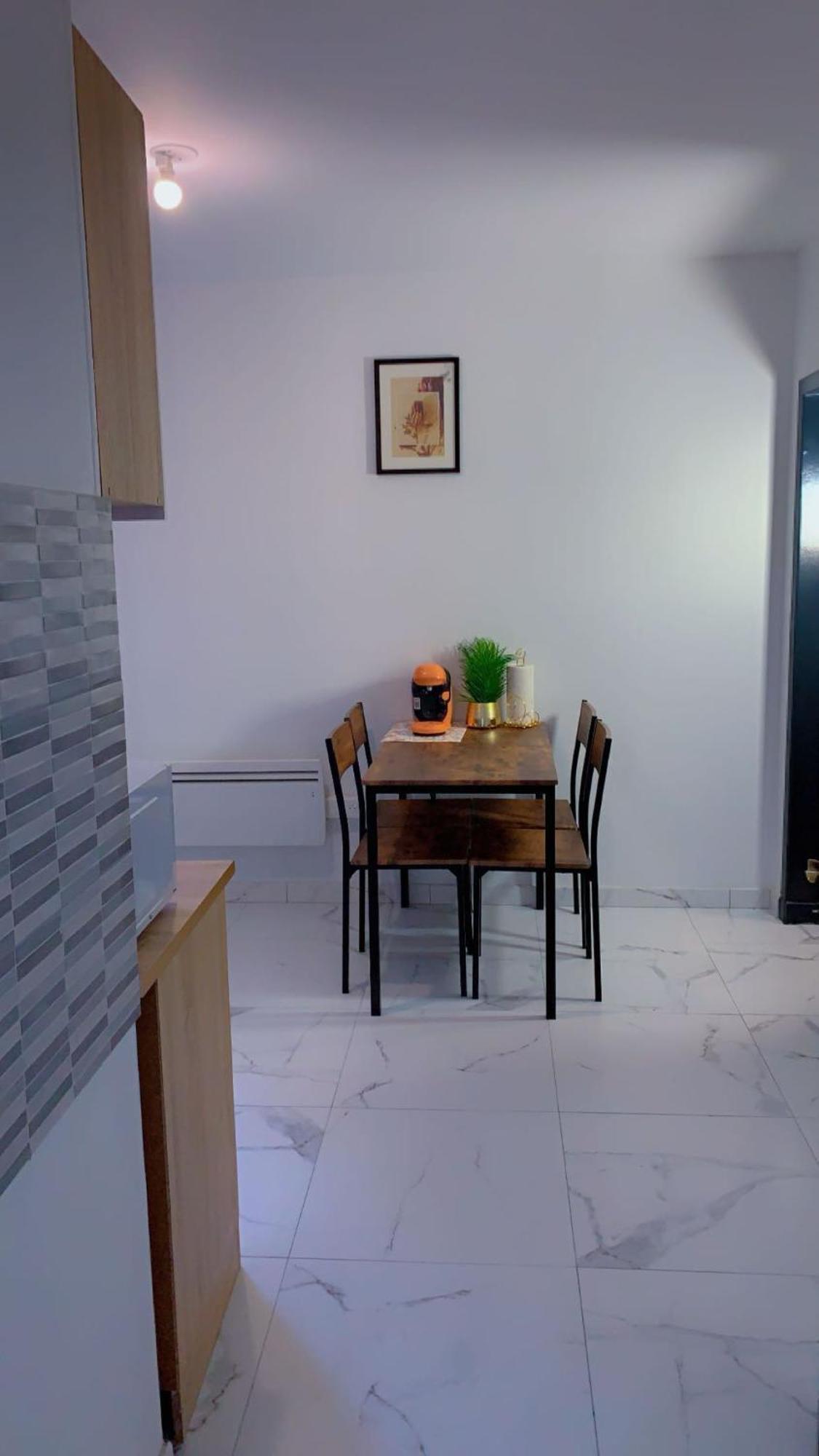 Ot Appart City Logement Elegant Et Central Clermont-Ferrand Luaran gambar
